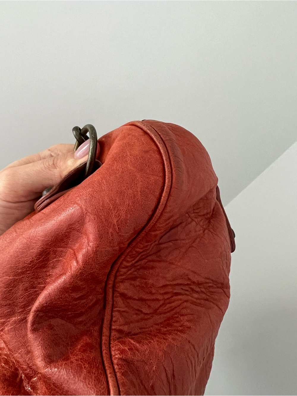 Balenciaga Red-Orange Leather Shoulder Bag - Picture 4 of 16